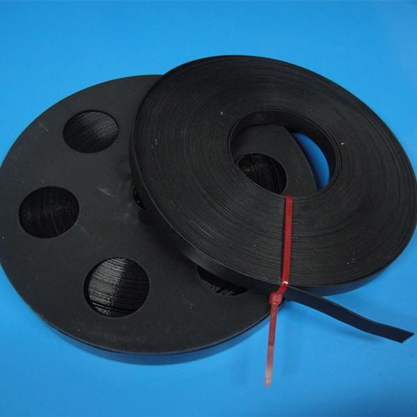 Изготовленный на заказ металл ремня кольцевания нержавеющей стали черноты длины покрытый ПВК связывая ленту